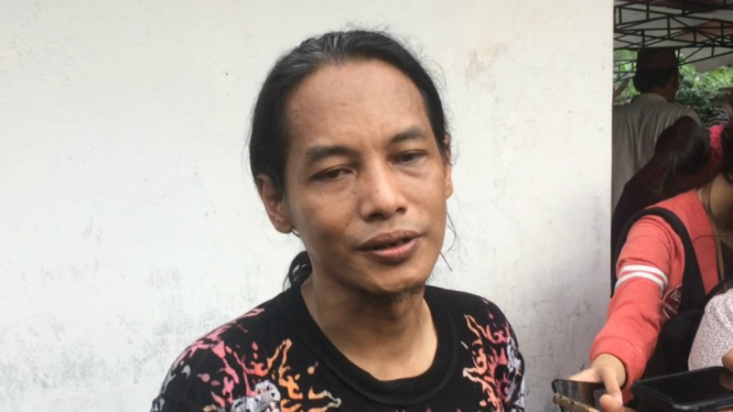 Anak pertama Titi Qadarsih, Indra Chandra Setiadi.