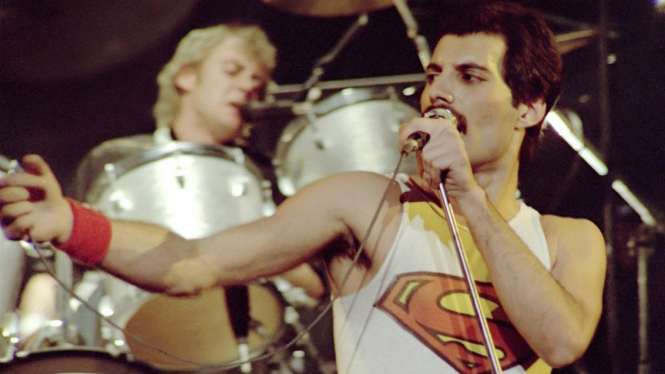 Freddie Mercury.