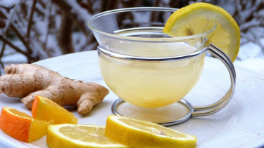 Ilustrasi teh jahe lemon.
