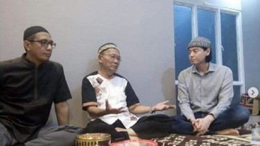 Roger Danuarta masuk Islam