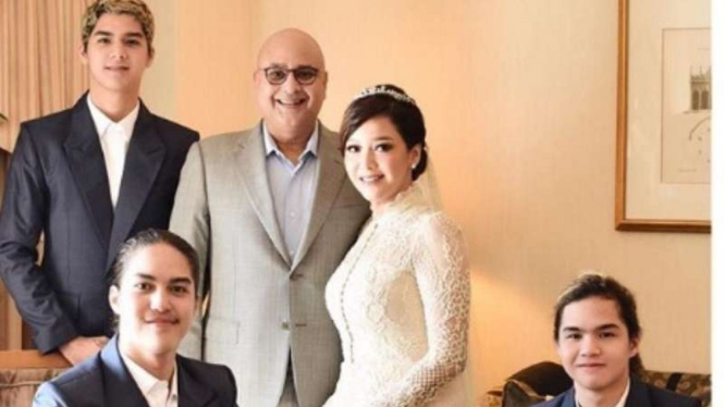 Foto pernikahan Maia Estianty dan Irwan Mussry
