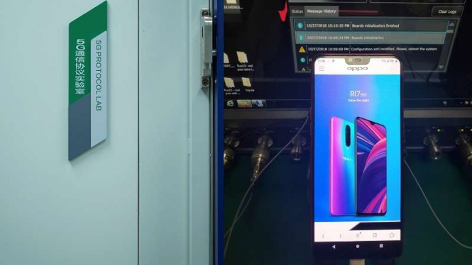 Oppo R15 saat digunakan untuk mengetesan jaringan 5G di China.