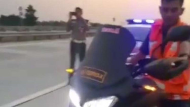 Sepeda motor Honda VFR800X milik kepolisian daerah.