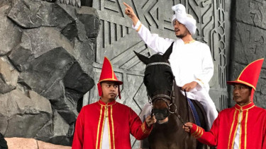 Salah satu atraksi khusus di Hari Pahlawan di Dunia Fantasi (Dufan).