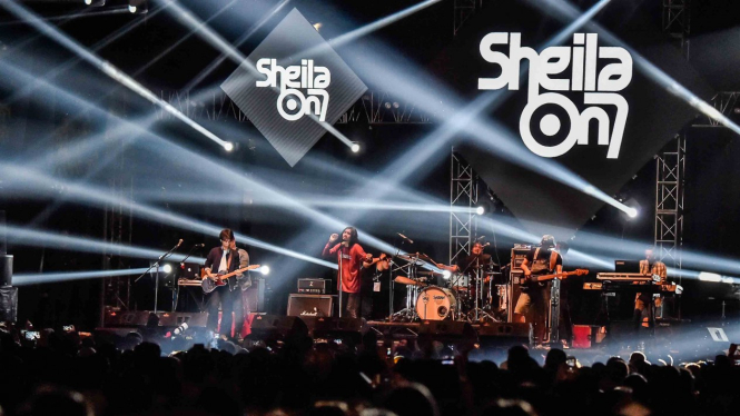 grup band Sheila On 7