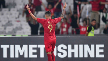 Pemain timnas Indonesia Alberto Goncalves melakukan selebrasi