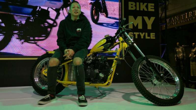 Ringgo Agus Rahman dan motornya Purwo