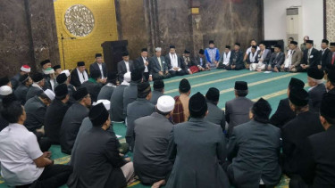 Presiden Joko Widodo dengan alim ulama se-Bogor dan Depok di Masjid Istana Bogor