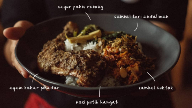 Hidangan di Bonga Bonga Lapo.
