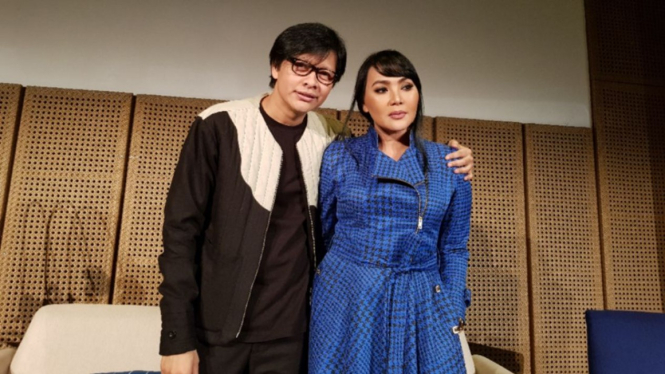 Armand Maulana dan Dewi Gita