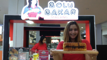 Usaha Bolu Bakar Malang milik Hilda Yulis.