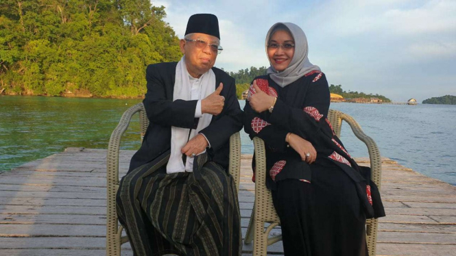 Calon Wakil Presiden Nomor Urut 01, KH Ma'ruf Amin dan Istri di Raja Ampat.