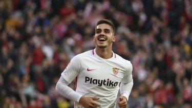 Penyerang Sevilla, Andre Silva