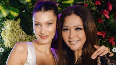 Bella Hadid dan Maia Estianty