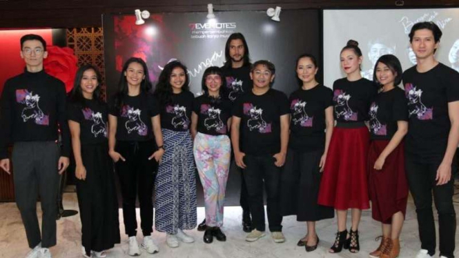 Drama musikal Bunga untuk Mira