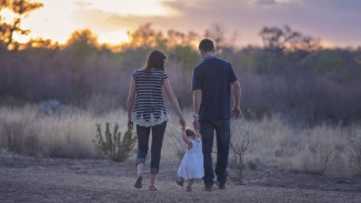 Paternity Leave for Fathers Offers Opportunity to Bond with Newborns