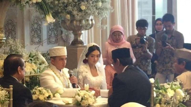 Ge Pamungkas resmi menikahi Anastasia Mustikandrina.