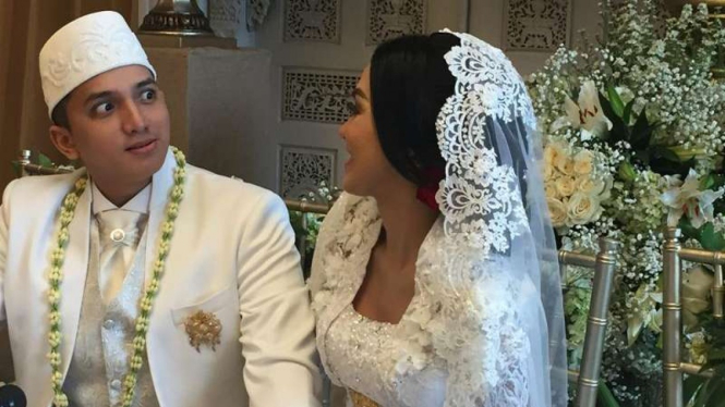 Ge Pamungkas bersama Anastasia Mustikandrina.