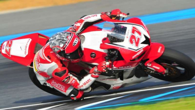 Pembalap Astra Honda Racing Team (AHRT), Andi Farid Izdihar (Andi Gilang).