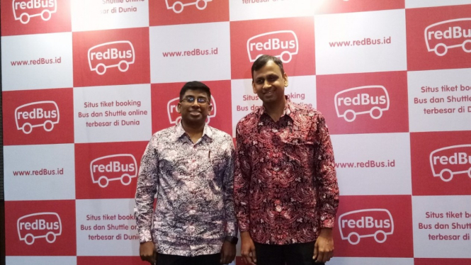 Peluncuran aplikasi redBus