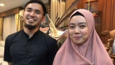 Lindswell Kwok bersama Achmad Hulaefi