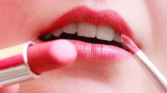 Ilustrasi lipstik.