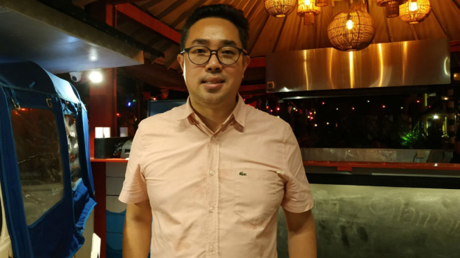 Roberto Saputra, Chief Brand Officer Smartfren.