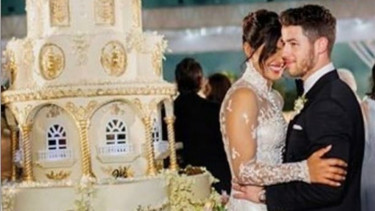 Pasangan selebiriti Priyanka Chopra dan Nick Jonas.