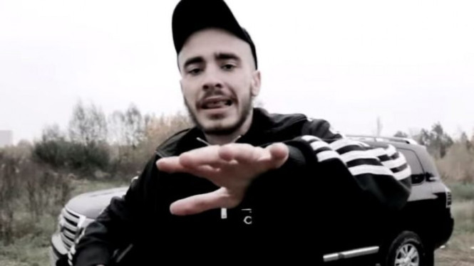 Penyanyi rap asal Rusia, Husky.