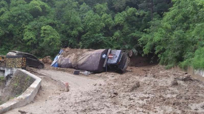 Lokasi Tanah Longsor Jalan Parapat- Pematang Siantar