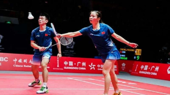 Zheng Siwei/Huang Yaqiong.