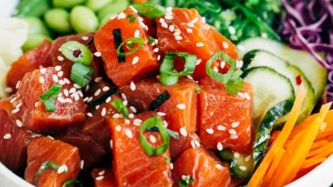 Poke bowl.