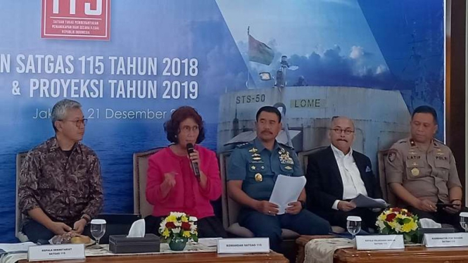 Menteri Kelautan dan Perikanan Susi Pudjiastuti