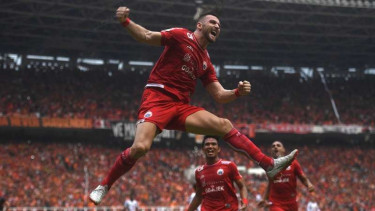 Penyerang Persija Jakarta, Marko Simic, melakukan selebrasi