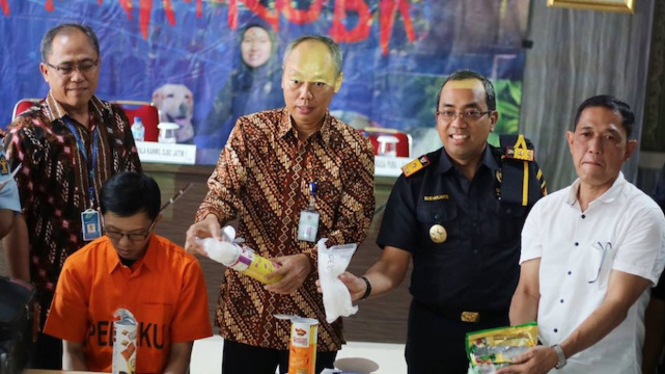 Bea Cukai Juanda.