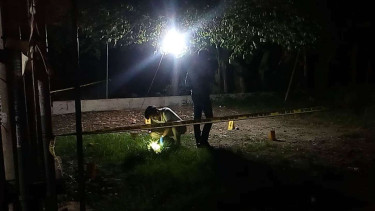 Polisi olah TKP lokasi penemuan mayat Bripka Matheus.