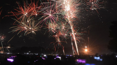 Pesta Kembang Api Tahun Baru 2019
