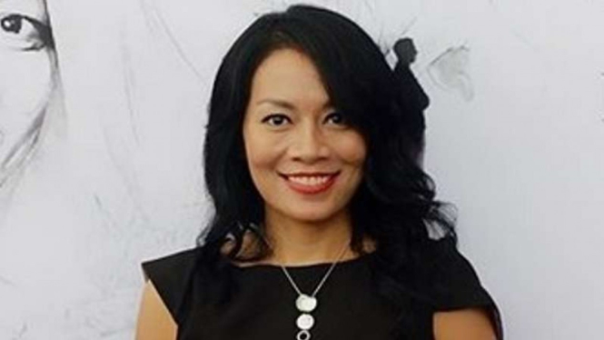 Dewi Lestari.