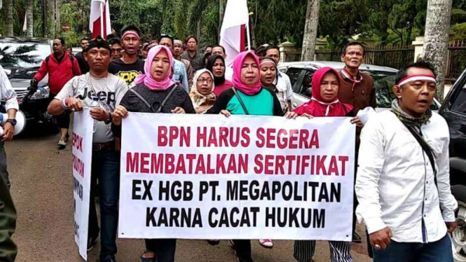 Warga Krukut, Kecamatan Limo Depok unjuk rasa ke BPN