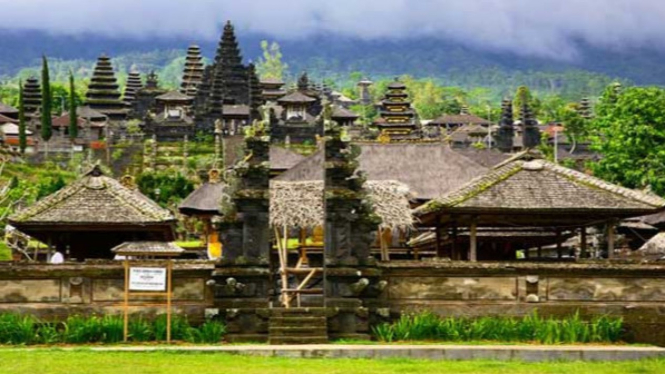 Pura Besakih