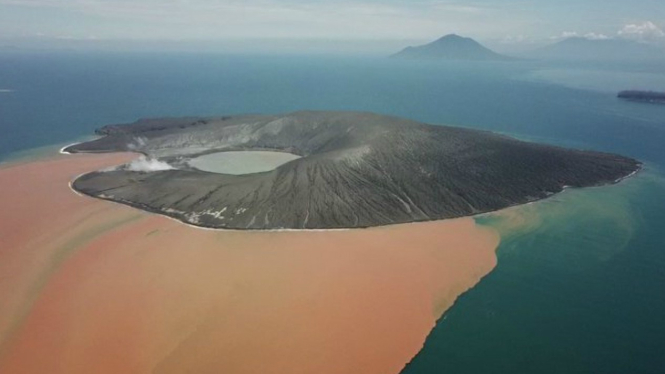 Gunung Anak Krakatau.