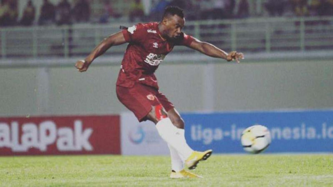 Penyerang PSM, Guy Junior Ondoua