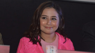 Safira Crespin Buka Suara soal Prilly Latuconsina