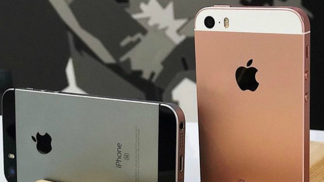 iPhone SE.