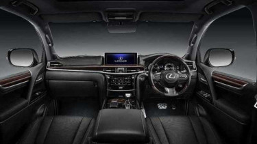 Lexus 570 Sport resmi meluncur di Indonesia.