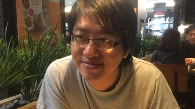 Is Yuniarto, Manajer BumiLangit Komik