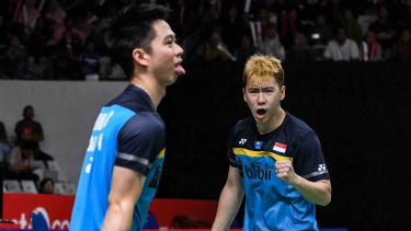 Ganda putra Indonesia Marcus Fernaldi Gideon (kanan) dan Kevin Sanjaya Sukamuljo.