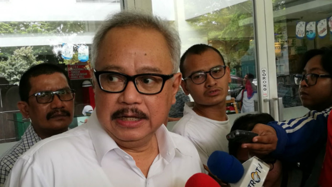 Kuasa hukum Abu Bakar Ba'asyir, Mahendradatta di RSCM
