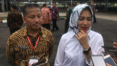 Pemerintah Kota Tangsel  anjurkan calon pengantin bawa satu bibit pohon.