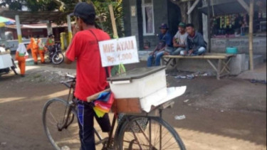 Pedagang mi ayam Rp1.000 di Jember